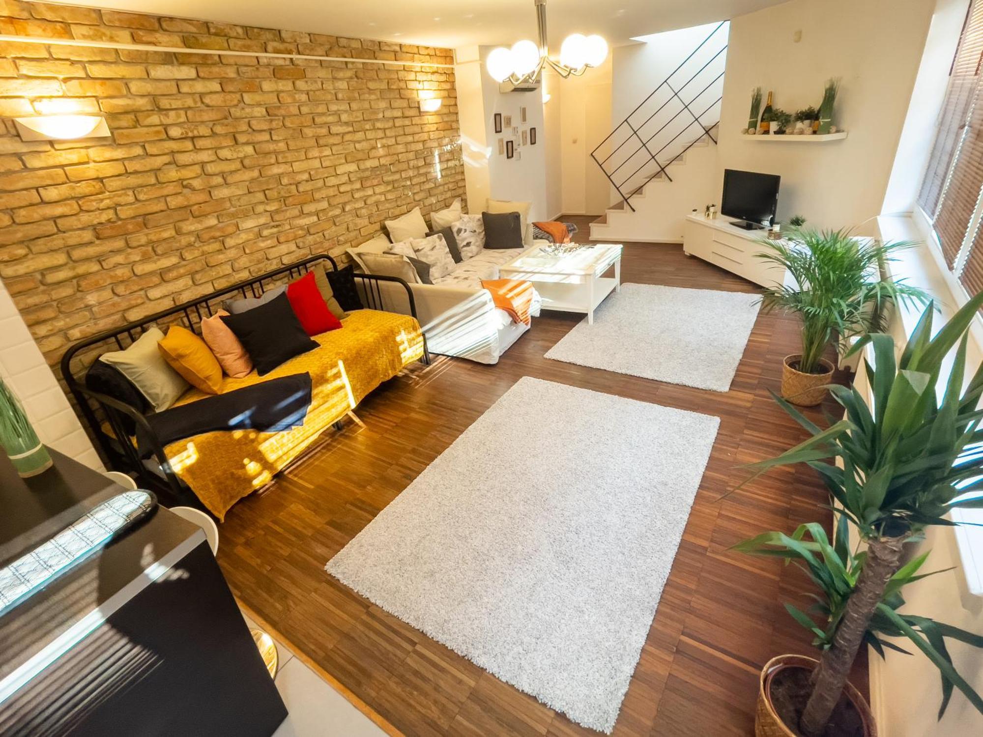 Luxurious Penthouse In The Heart Of Budapest Exterior photo